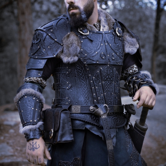 High Quality Leather Rabbit Lined Bracers worth ($200+) - Picture 6 of 11